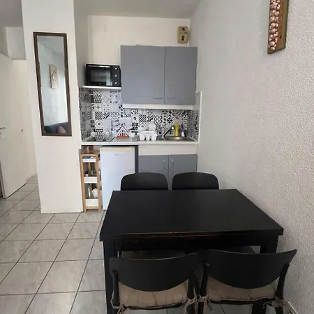 Joli Avec Piscine *
